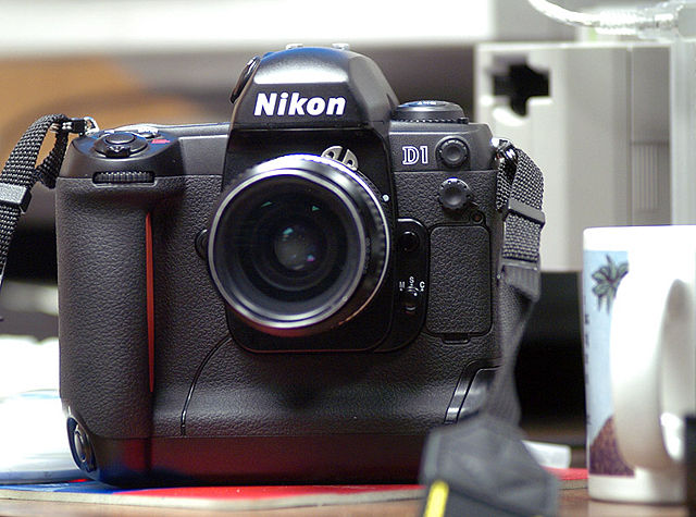 Image:Nikon D1.jpg