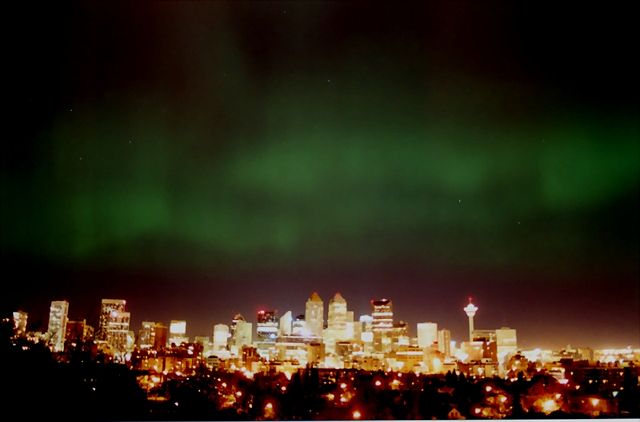 Image:Calgary-Northern ligths.JPG