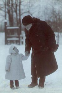 Tolstoy with granddaughter at Yasnaya Polyana