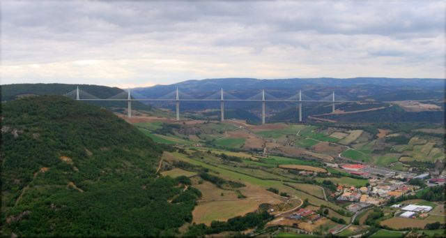 Image:Wiadukt Millau.jpg