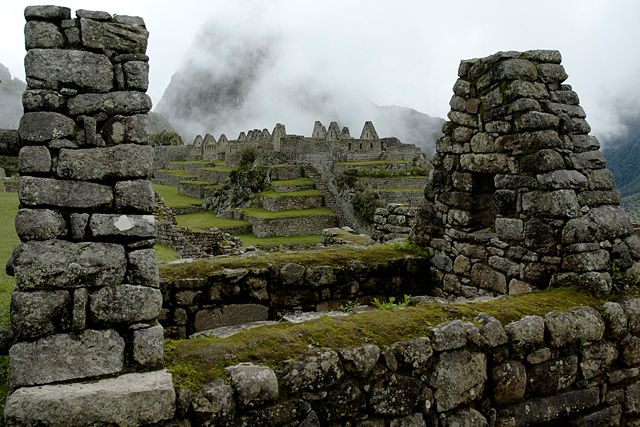 Image:MachuPicchu Residential (pixinn.net).jpg