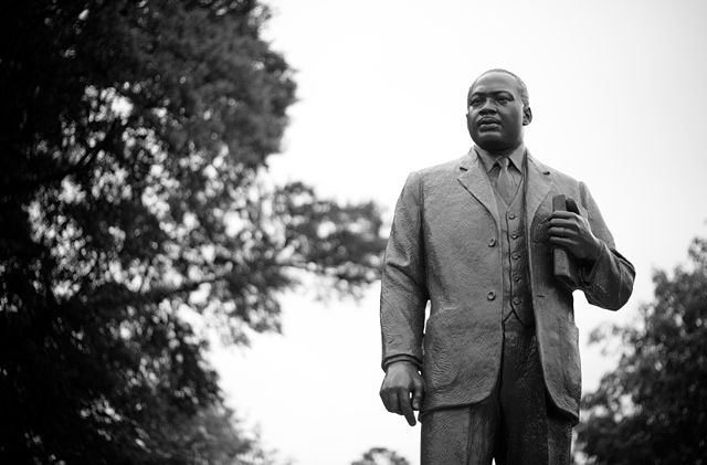 Image:MLKJrstatue.jpg