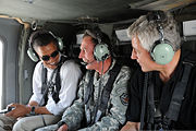 General David Petraeus gives an aerial tour of Baghdad to Barack Obama and Chuck Hagel.