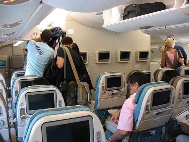 Image:Singapore Airlines A380 interior.jpg