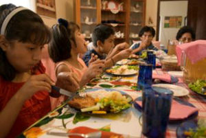 Lunctime for children at home at the SOS Children's Village Cochabamba