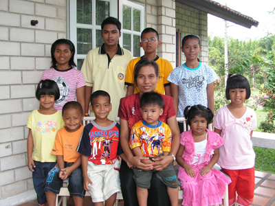 sponsor a child in Thailand