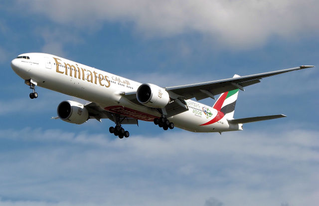 Image:Emirates b777-300er a6-ebm arp.jpg