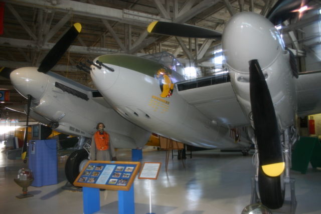 Image:De Havilland Mosquito B.35.JPG