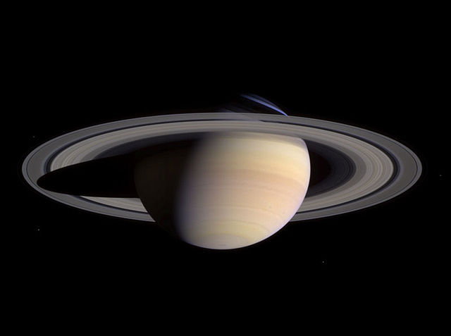 Image:Saturn-cassini-March-27-2004.jpg