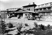 The El Tovar Hotel in the 1900s