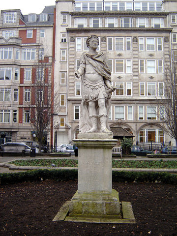 Image:George II statue 1.jpg