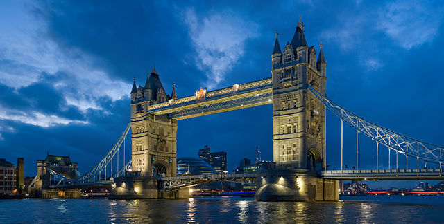 Image:Tower bridge London Twilight - November 2006.jpg