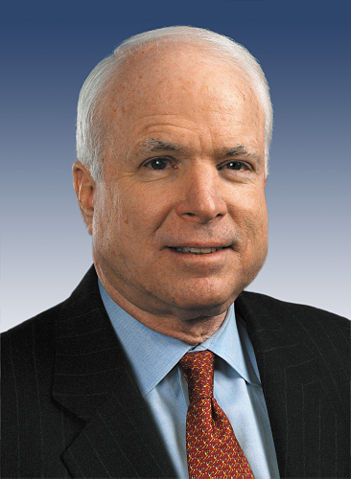 Image:John McCain official portrait with alternative background.jpg