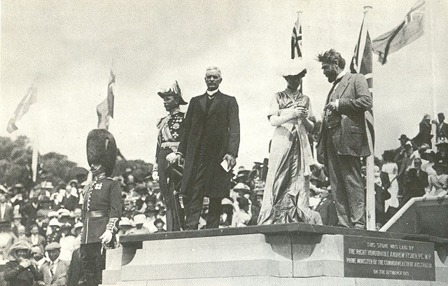 Image:Naming of city of canberra capital hill 1913.jpg