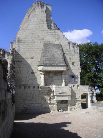 Image:Grande salle château de Chinon.JPG