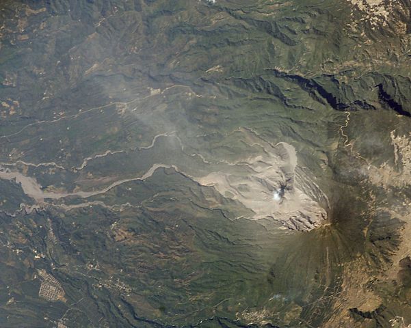 Image:Santamaria from the ISS.jpg