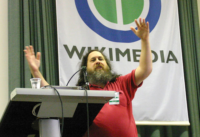 Image:Wikimania stallman keynote2.jpg