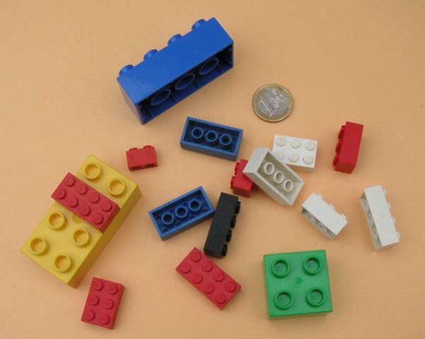 Image:LEGO-01.jpg