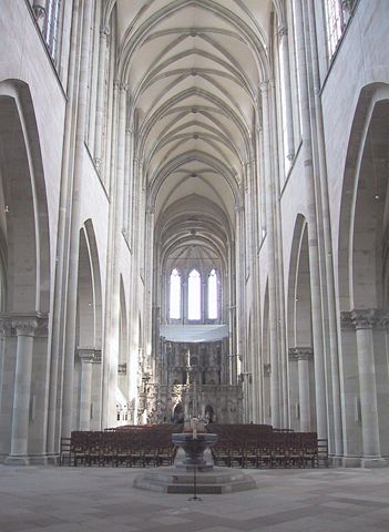 Image:Cathedral of Magdeburg Inside.jpg