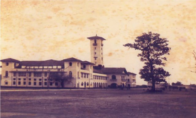 Image:IIT Kharagpur Old Building 1951.jpg