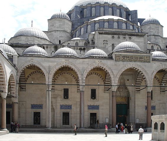 Image:Istanbul - Süleymaniye camii - Foto G. Dall'Orto 26-5-2006 - 15.jpg