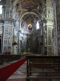 Illustration 14: La chiesa del Gesù, Palermo (1564–1633), with abundant use of polychrome marble on the floor and walls.