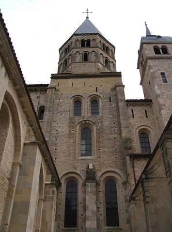 Image:Cluny Transept exterior.jpg