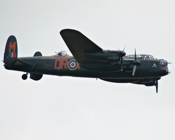 Image:Avro Lancaster B I PA474.jpg