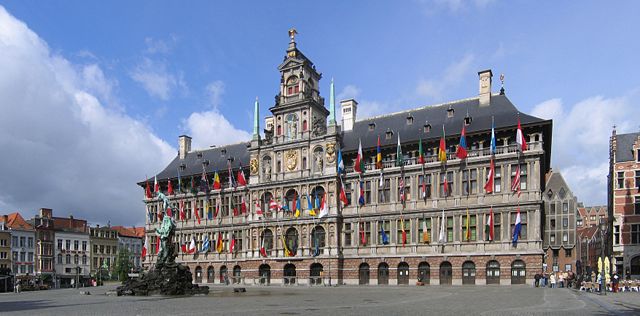 Image:Antwerpen Stadhuis crop2 2006-05-28.jpg