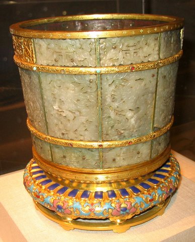 Image:Jade pot from the Qing Dynasty.jpg