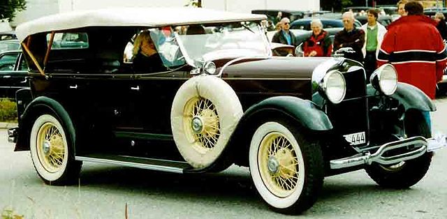 Image:Lincoln Model L Sport Touring 1929.jpg