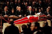 (l-r): U.S. President George W. Bush, First Lady Laura Bush, former Presidents Bush and Clinton, and Secretary of State Condoleezza Rice, pay their respects to John Paul II lying in state at St. Peter's Basilica, 6 April 2005.