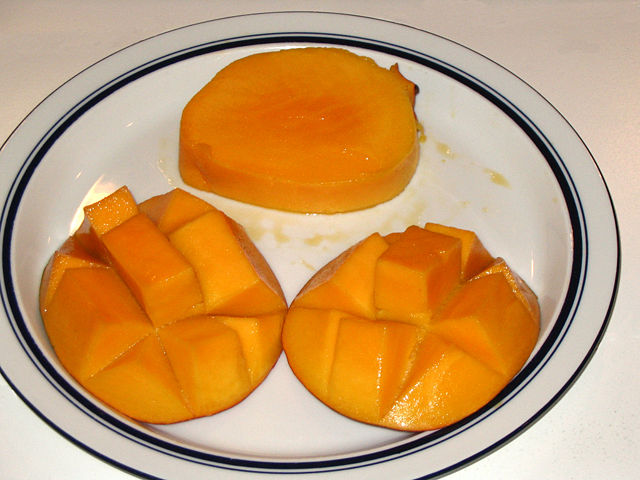 Image:Hedgehog mangoes.JPG