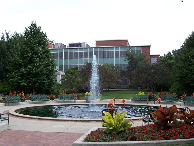 Image:Student Services Building.jpg