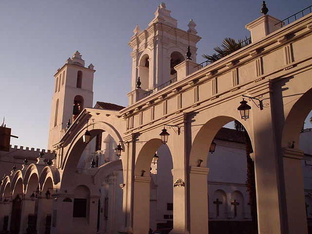 Image:Sucre downtown.jpg