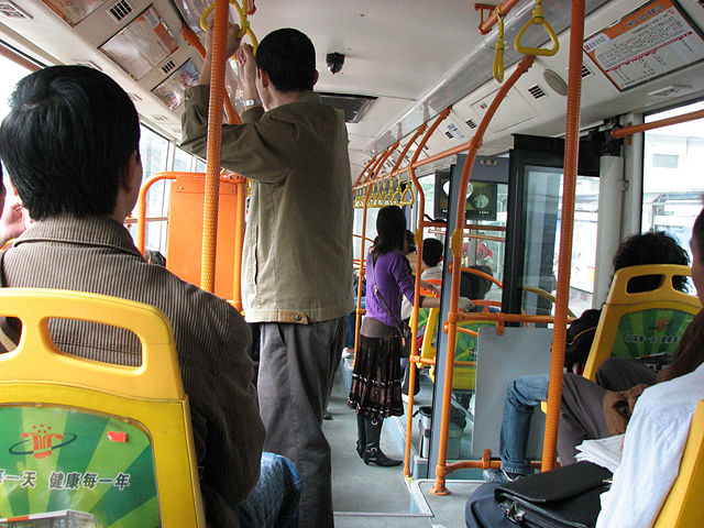 Image:Guangzhou-bus.jpg