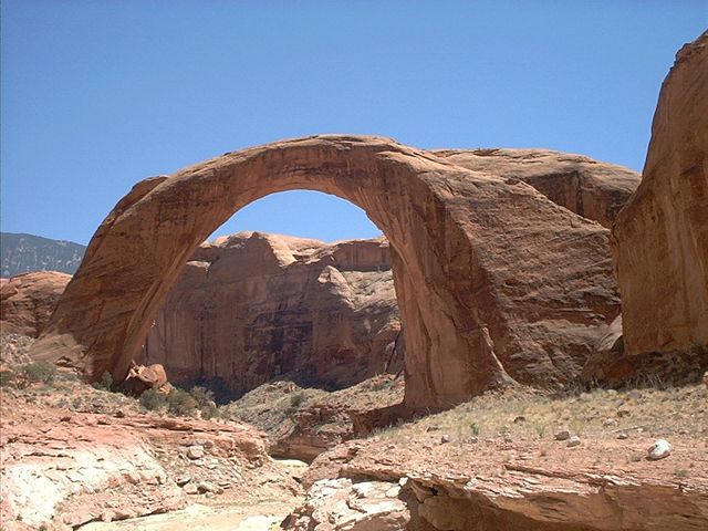 Image:Utah Rainbow Arch.jpg
