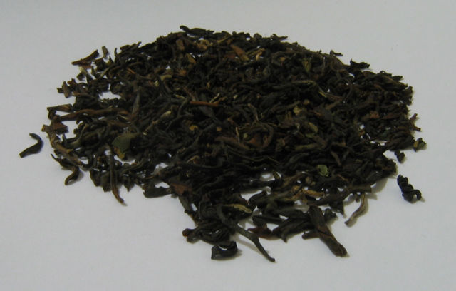 Image:Loose leaf darjeeling tea twinings.jpg