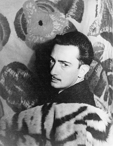 Image:Salvador Dalí 1939.jpg