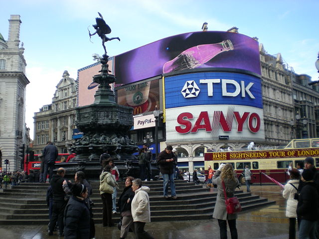 Image:Piccadilly Circus Eros view.JPG