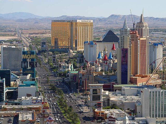 Image:Las Vegas strip.jpg