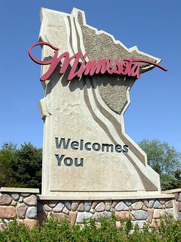 Image:MinnesotaWelcomesYou2007.JPG