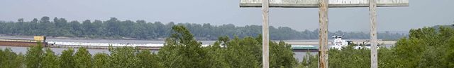 Image:Photograph of Barges on the Mississippi near Ste Genevieve MO.jpg