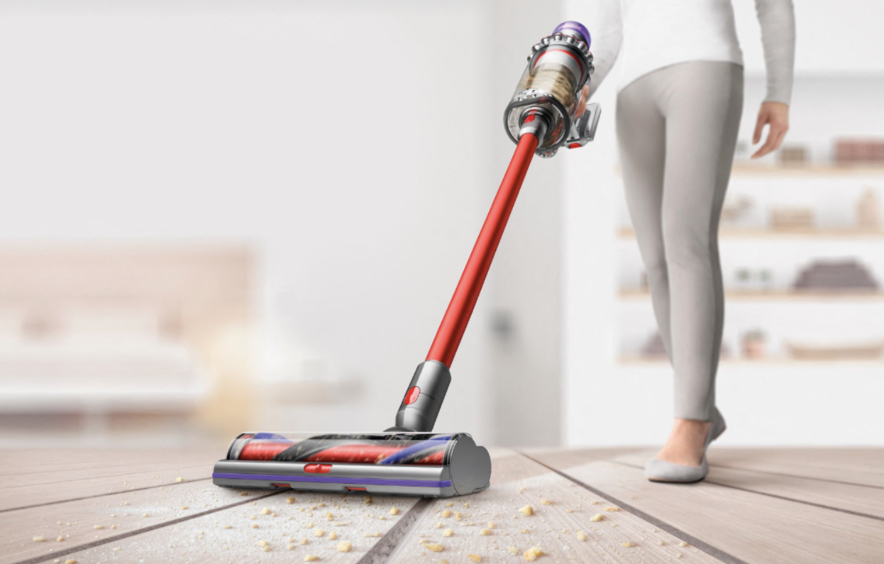 Dyson V8 Fluffy vacuum