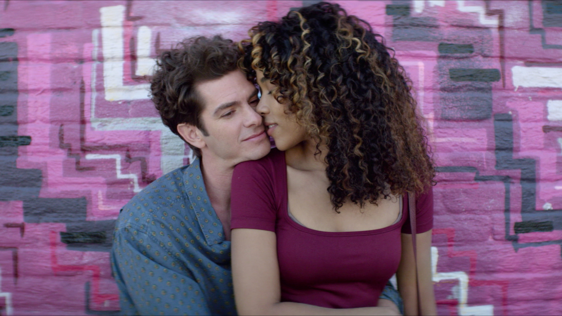 Andrew Garfield and Alexandra Shipp canoodle in tick, tick...Boom!