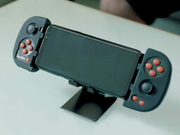 Gaming controller attached to smartphone