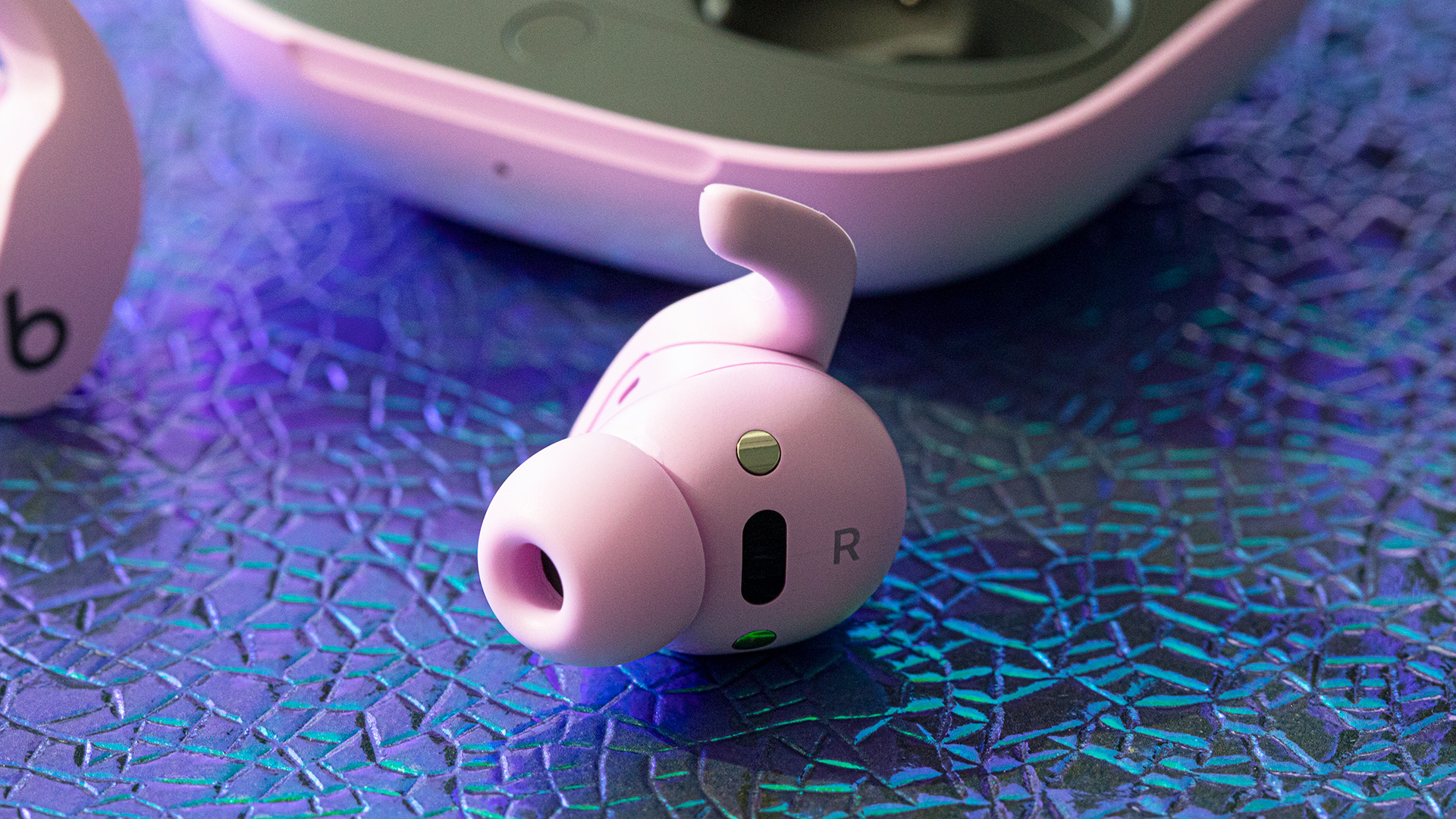The audio output from these little guys is staggering.