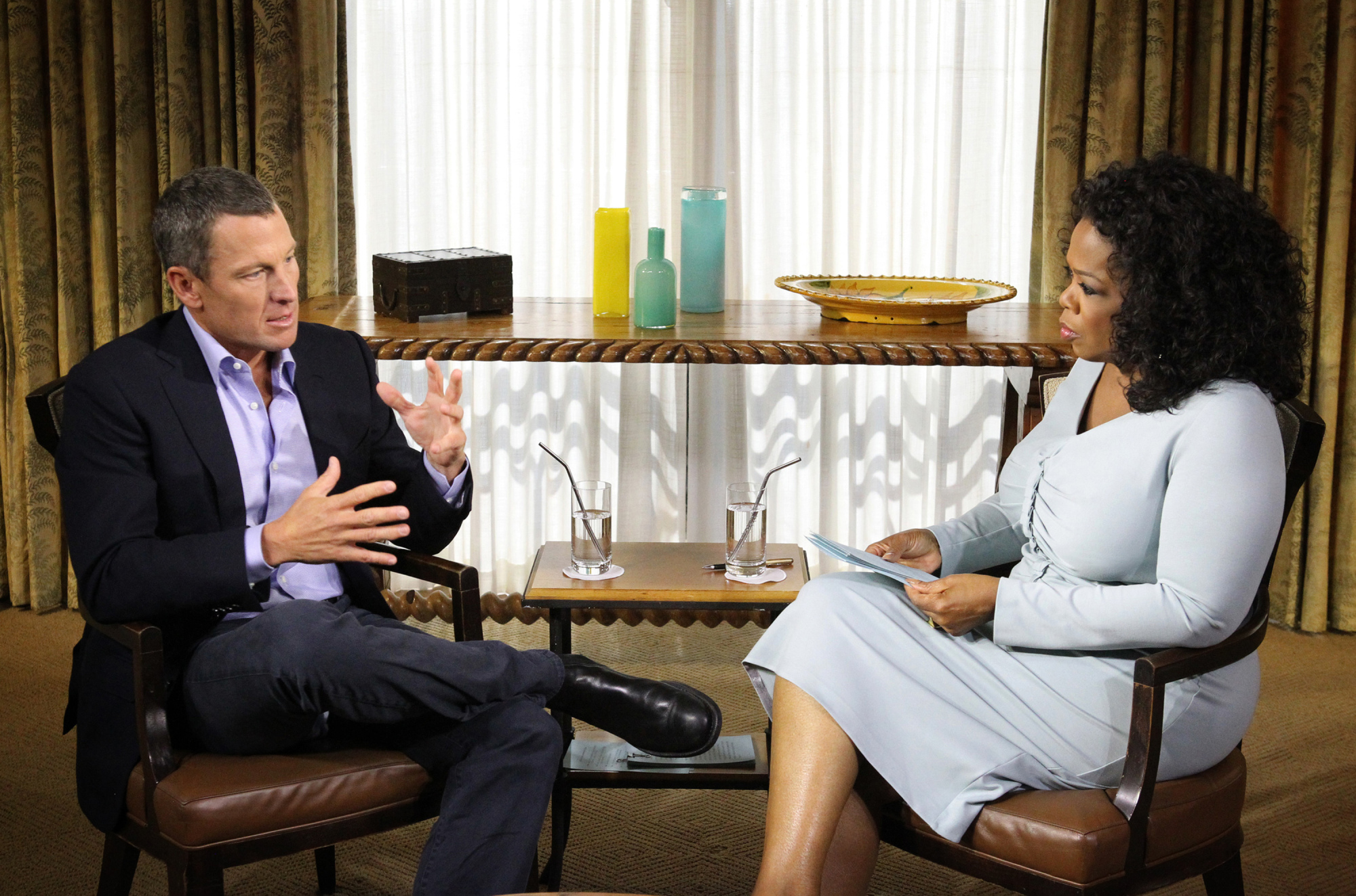 Lance Armstrong publicly admits to doping in an interview with Oprah Winfrey.