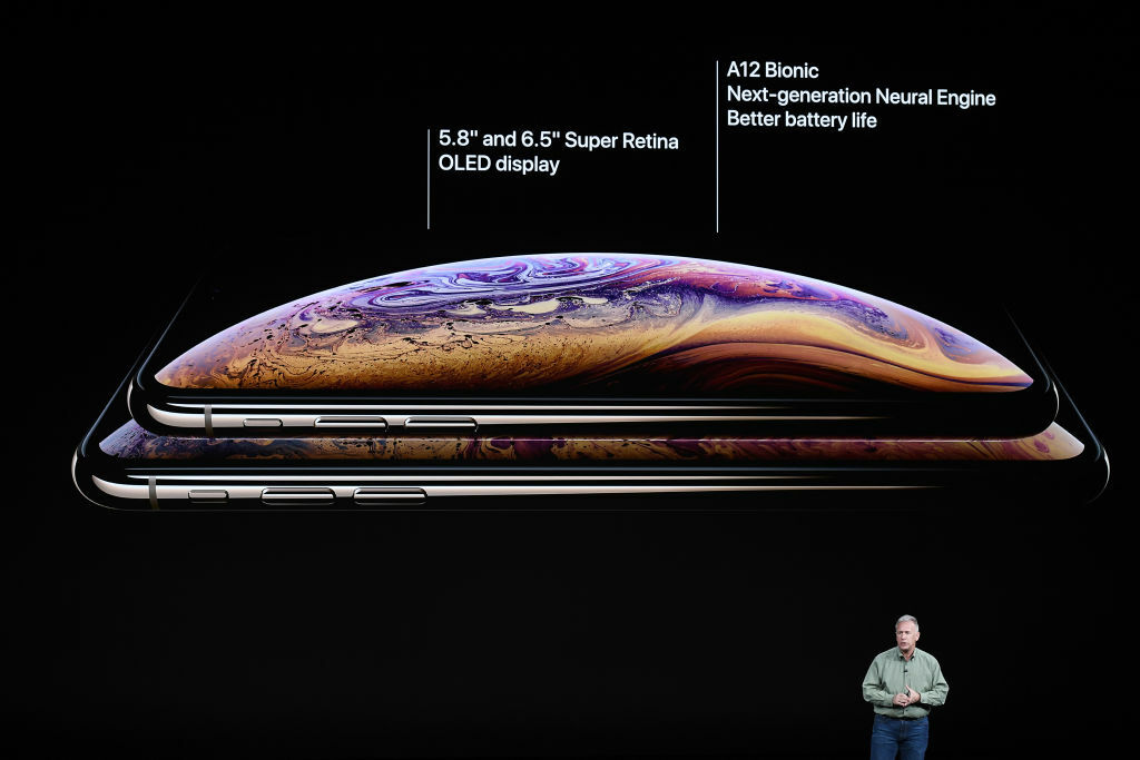 Image of Phil Schiller introducing the iPhone Xs and iPhone Xs Max
