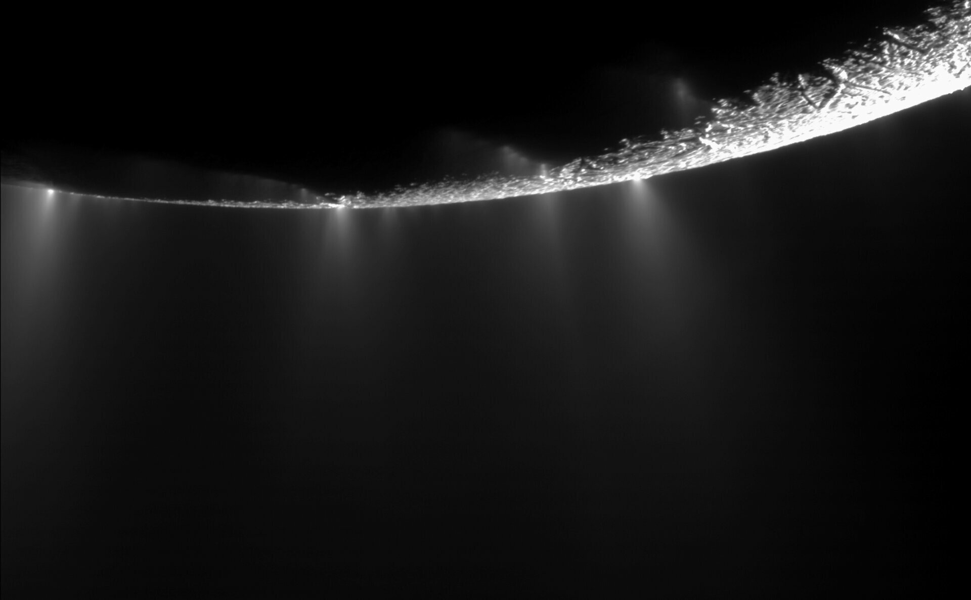 plumes of water ice on Saturn's moon Enceladus